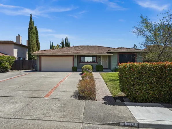 3299 Mustang Circle, Fairfield, CA 94533