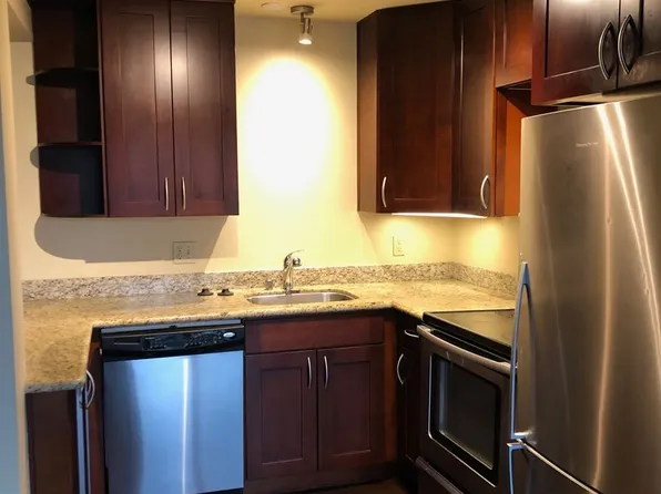 ZTE Mersoleil Franklin, 2635 Franklin Ave E APT D, Seattle, WA 98102