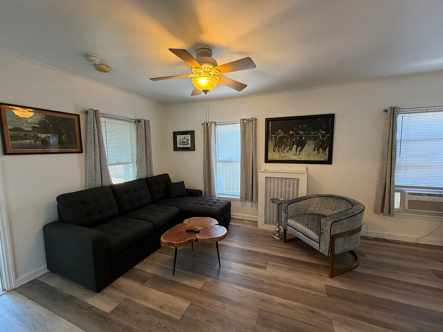 107 White St — Photo 3