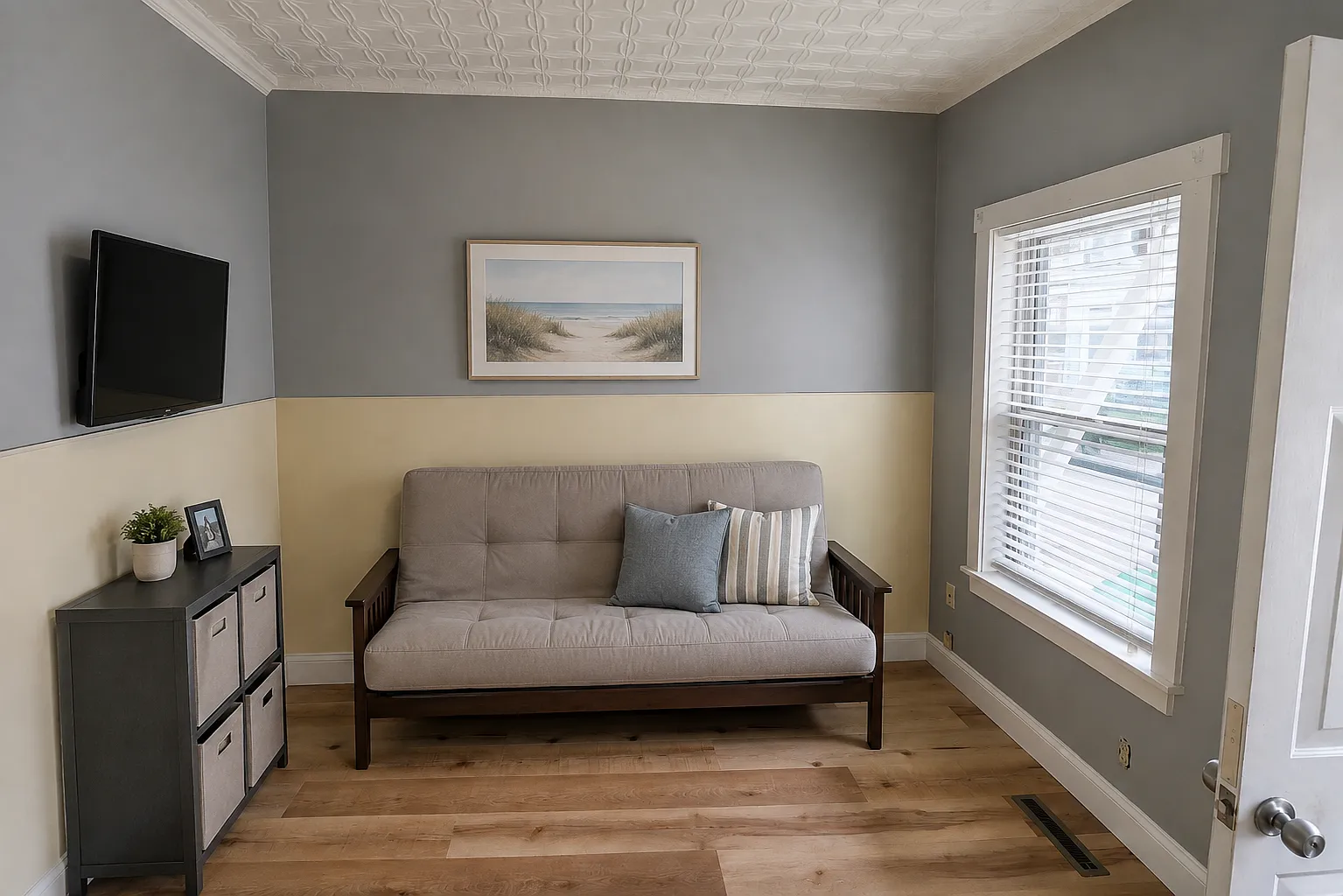 Studio, 90 sqft, $1,095 — Photo 2