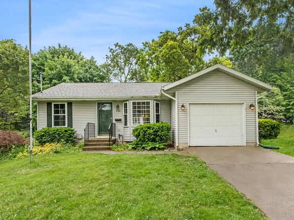 238 Baynton Ave NE, Grand Rapids, MI 49503