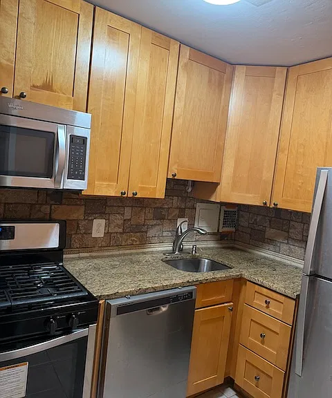 2401 H St NW #812 — Photo 11