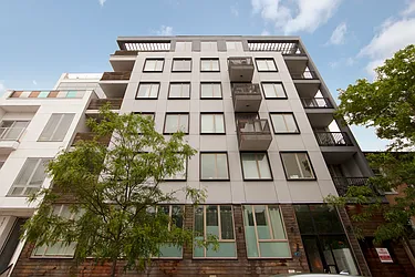 Rented by R New York