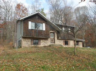 563 Fieldstone Rd, Honey Brook, PA 19344