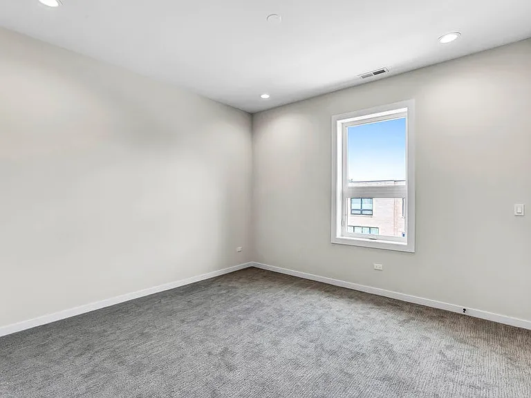 4906 S Saint Lawrence Ave #3 — Photo 12