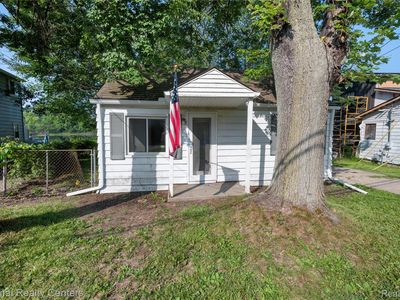 289 Lansing Dr, Waterford, MI, 48328