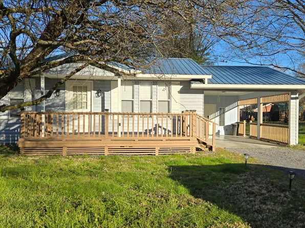 2455 Green Valley Rd, Sevierville, TN 37876