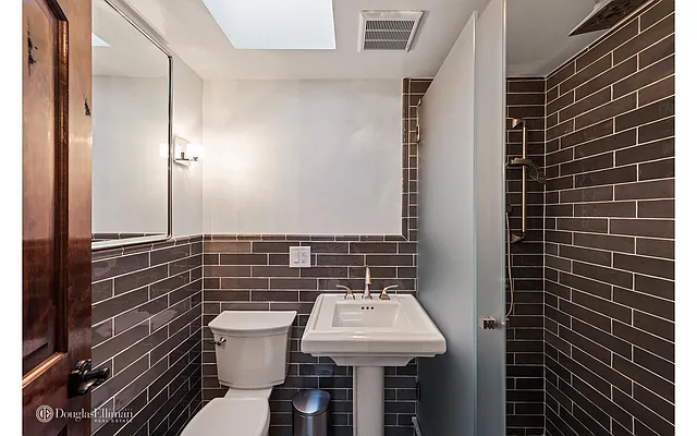 Rented by Douglas Elliman | media 43