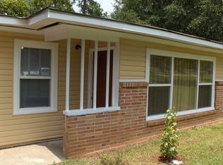 1104 Tate Dr, Dothan, AL 36301