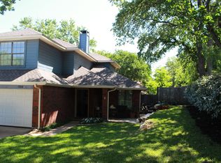 1704 Overlook Dr, Grapevine, TX 76051