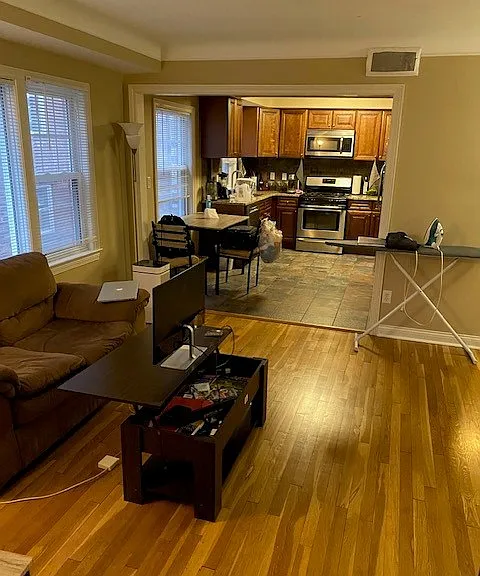 2672 Mayfield Rd #5 — Photo 3