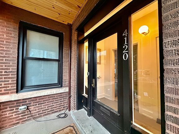 4th image of 4120 W Barry Ave