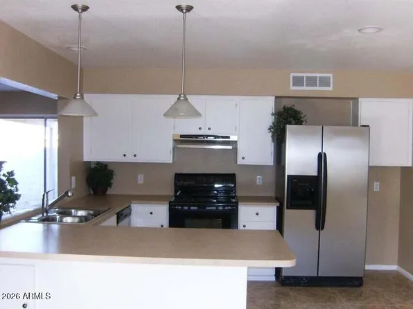642 W MAGDALENA Drive, Tempe, AZ 85283