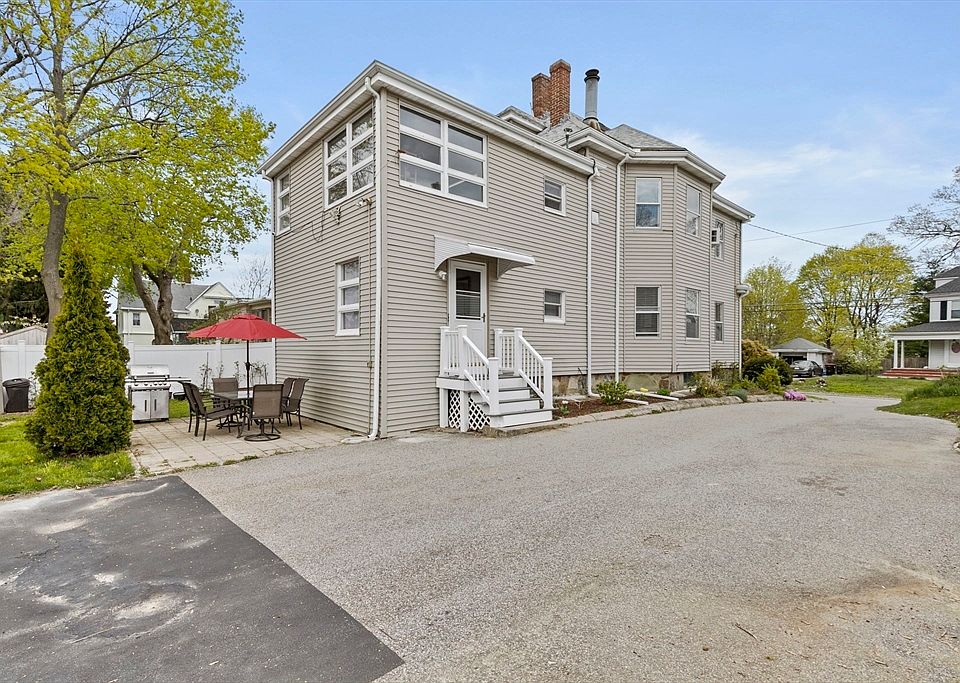 423 Moraine St, Brockton, MA 02301 Zillow