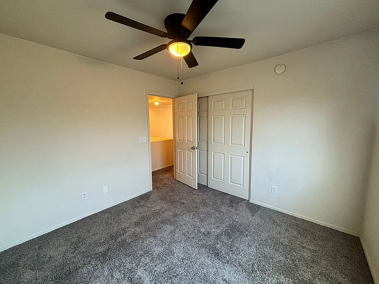 1051 W Sea Lion Dr — Photo 14