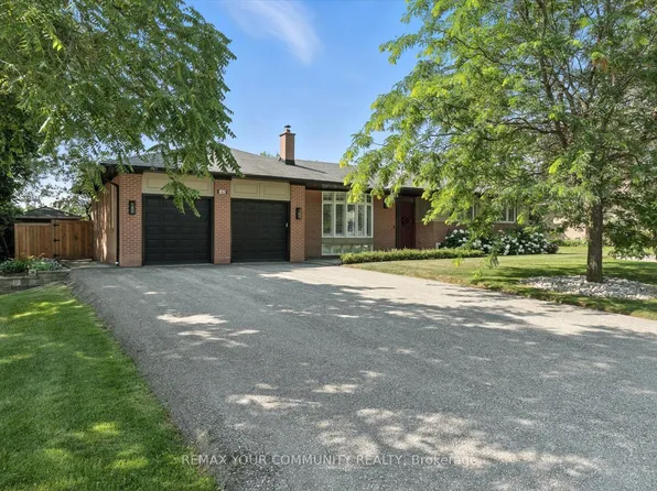 165 Clearview Hts, King, ON L7B 1H2