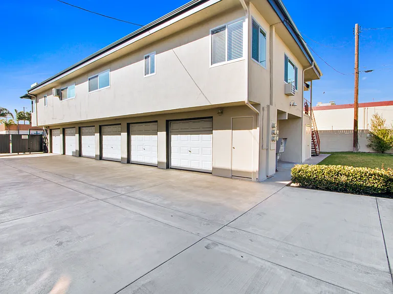 Private Garages