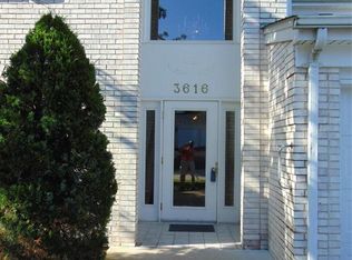 3616 Colonia Place Dr APT B, Saint Louis, MO 63125