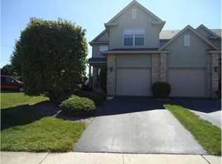 9015 Mansfield Dr, Tinley Park, IL 60487