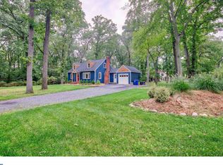 17 Laurel Rd, Riverton, NJ 08077