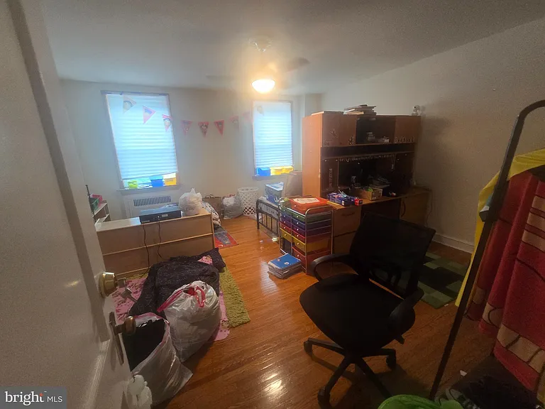 6665 Sprague St — Photo 10