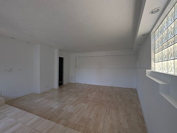 Ground Floor Master/Playroom