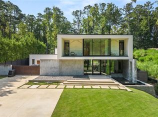 1085 Ferncliff Rd NE, Atlanta, GA 30324