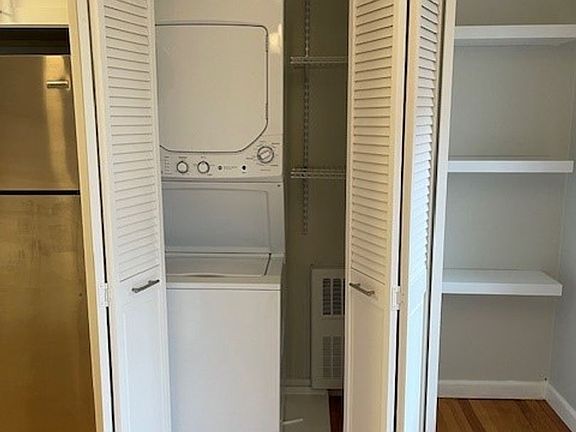 5th image of 115 S Main St APT B9