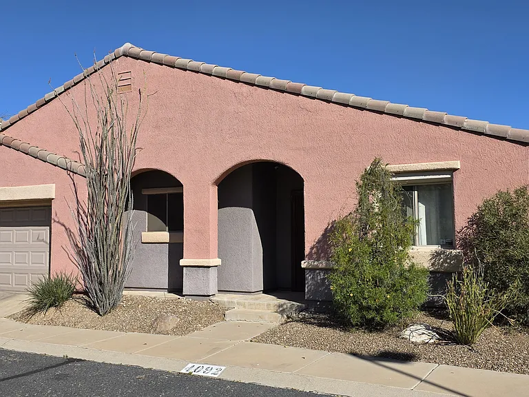 4092 N Star Park Pl — Photo 2
