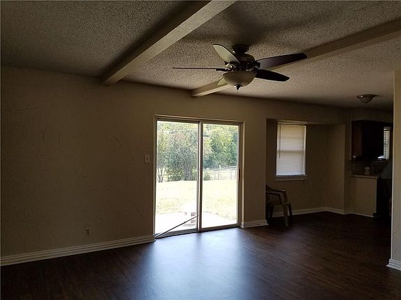 4th image of 3517 Madrid Dr