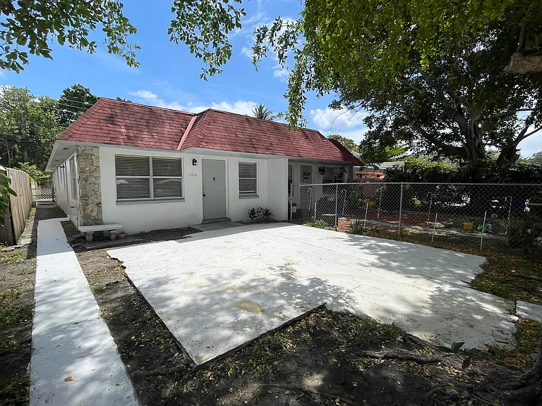 1316 NW 8th Ave #A — Photo 10