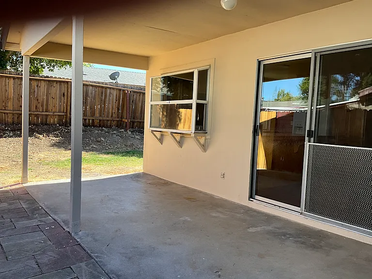 7326 Salazar Dr — Photo 19