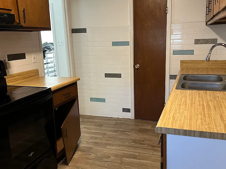 2328 Eveningview Dr — Photo 11