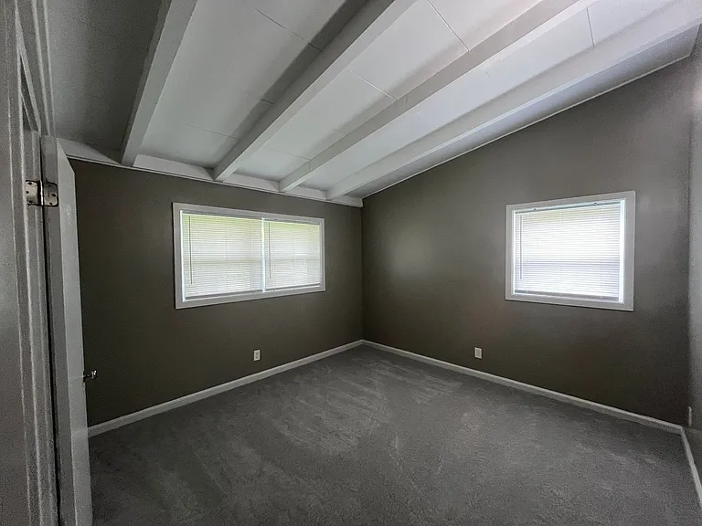 2503 Broadmoor Dr — Photo 14