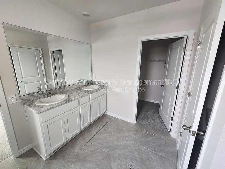 18002 Canopy Pl — Photo 11