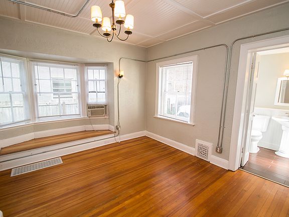 Dining Area Unit 1