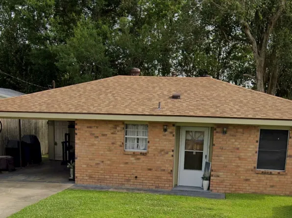 (undisclosed Address), Broussard, LA 70518