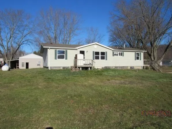 11824 Richwood Rd, Blue River, WI 53518