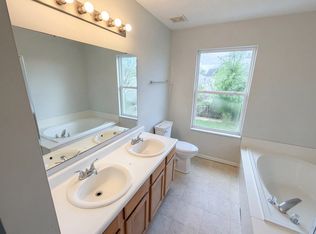 2106 Southernwood Ln, Indianapolis, IN 46231