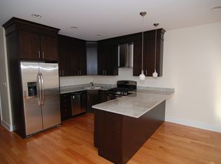 3715 N Elston Ave STE 3, Chicago, IL 60618