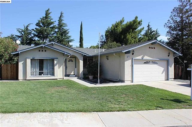 1st image of 2332 Chardonnay Way