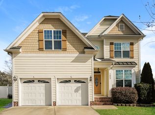 1003 Azalea Cottage Ct, Knightdale, NC 27545