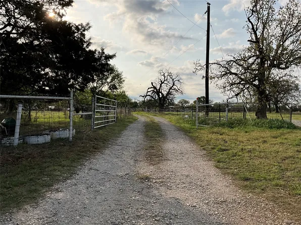 2991 Village Bend Rd, Mineral Wells, TX 76067