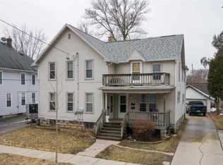 617 N Superior St, Appleton, WI 54911