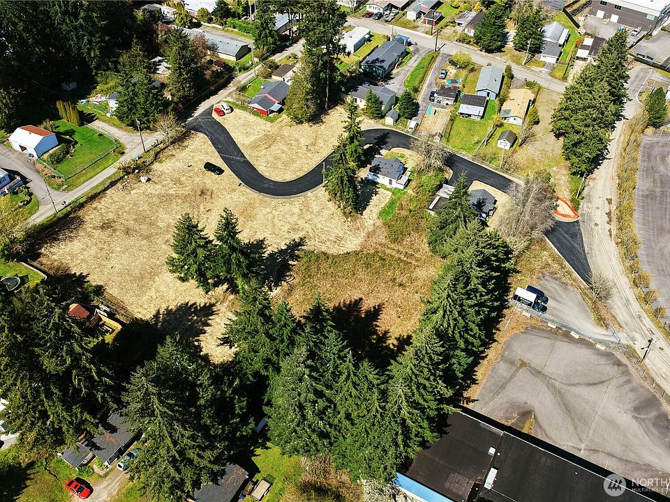1st image of 138 Lilac Lane