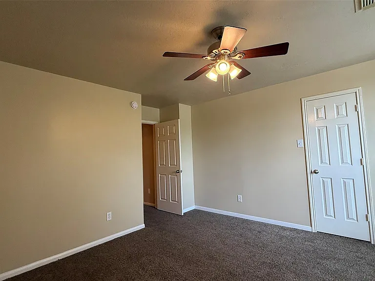 5127 Prosperity Cir — Photo 13