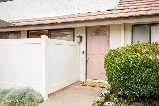 1st image of 1233 Landsburn Cir