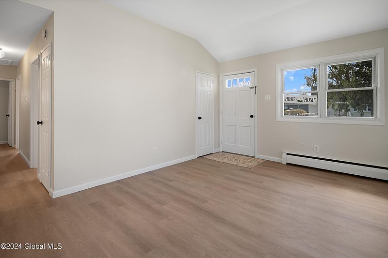 2nd image of 17 Nelson Avenue