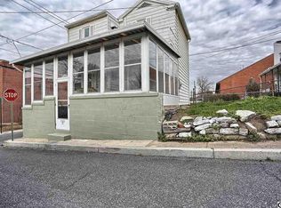21 Blackberry Aly, Steelton, PA