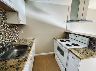 20 Luna Ln APT 6, San Anselmo, CA 94960